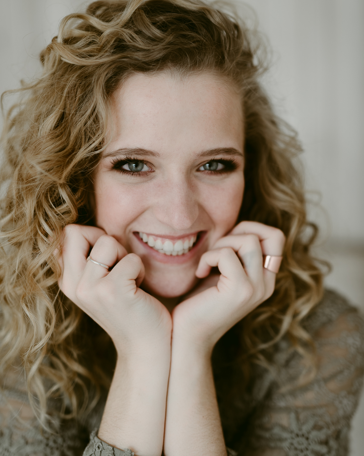 Caroline Alexander Photography | California High School Senior Photographer | High School Photos | Senior Portrait Photography | High School Senior Pictures | Fashion | Bay Area, California