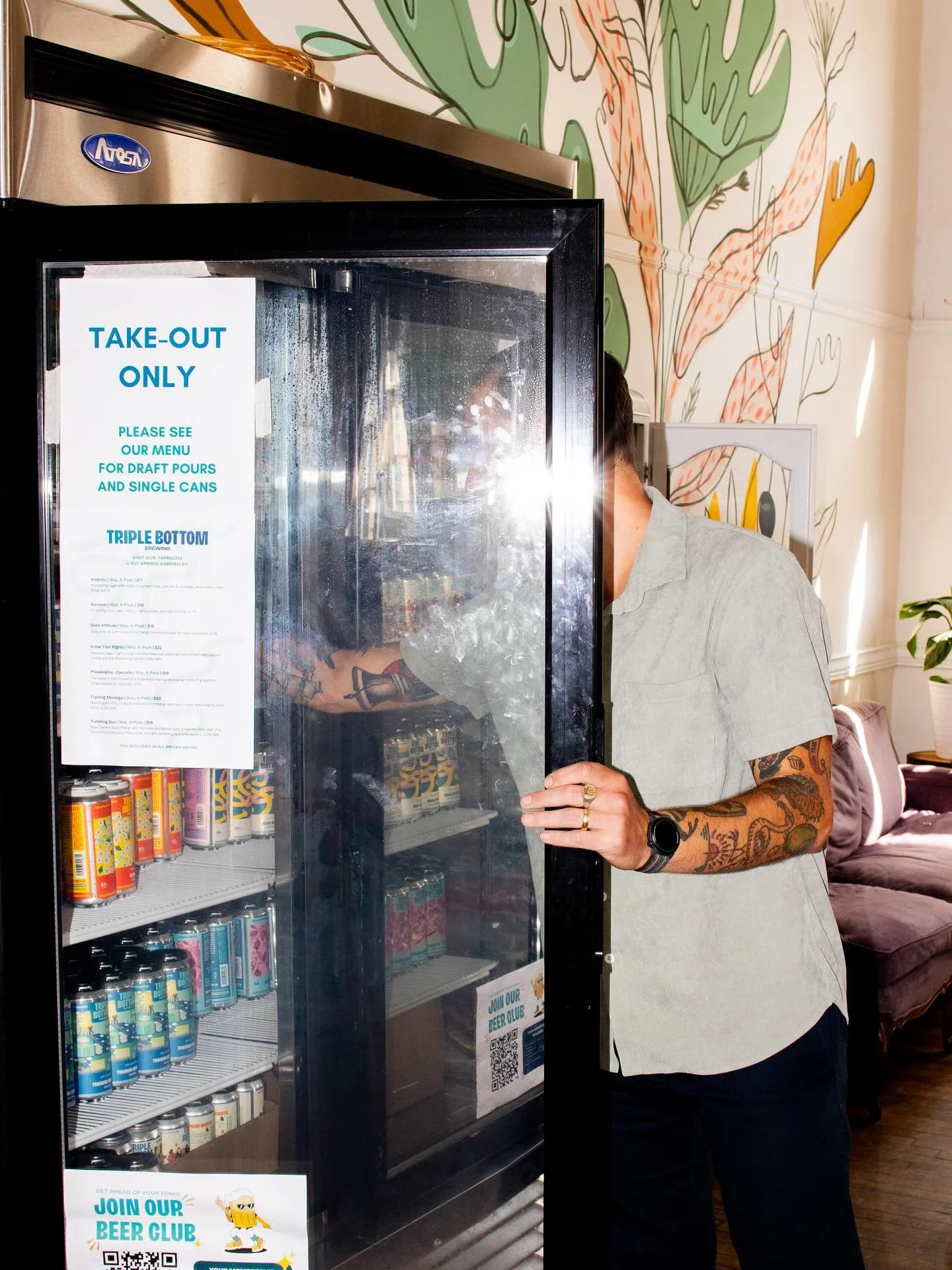 It&rsquo;s Fri-nally Friday! Have you picked up your beer for the weekend yet? Slam your laptop shut till Monday and swing by the taproom to get your weekend started! 🍻 Cheers!