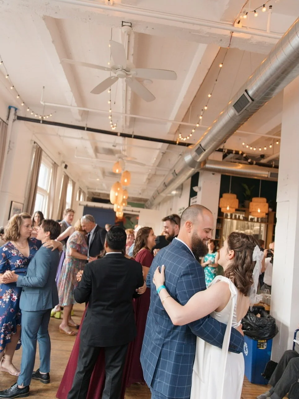 Looking for a place to host an event this winter? Look no further! Our taproom is the perfect space for all sorts of events, from baby showers and birthday parties to corporate retreats and weddings! Book your event with us before January ends, we&rs