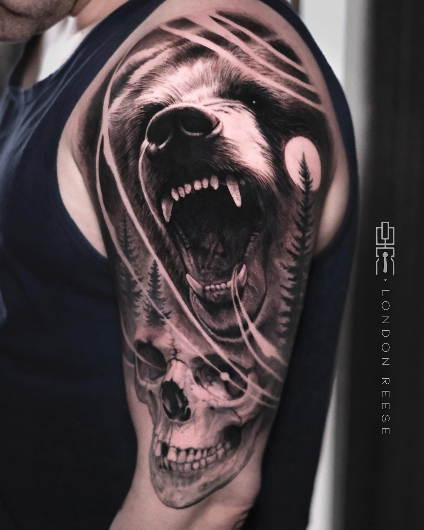 GRRRizzly by @londonreese. Email the studio with your ideas and let us pair you with the right artist for your new tattoo concept!