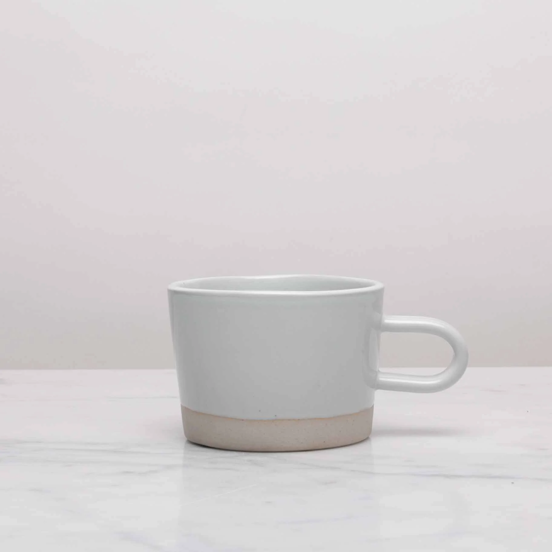 26" mug II sample white.jpg