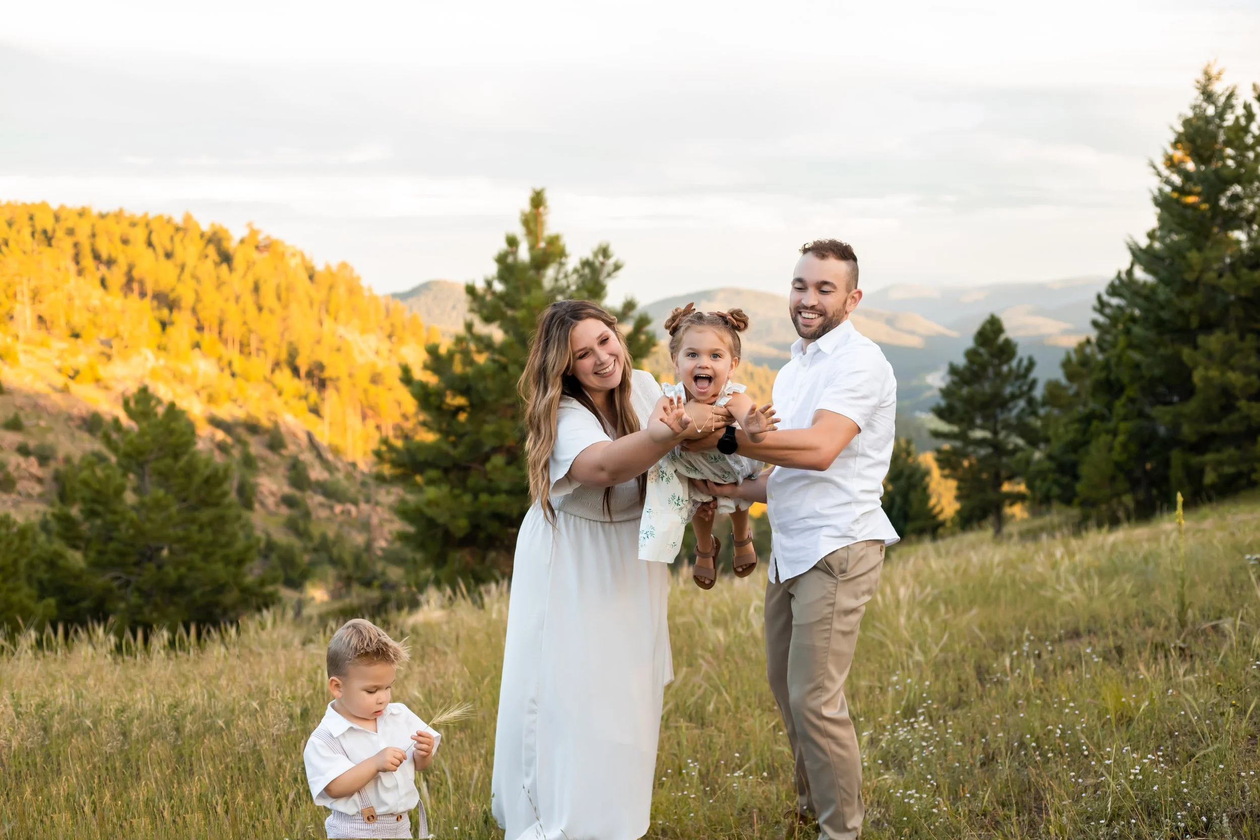 Family Portraits -12.jpg