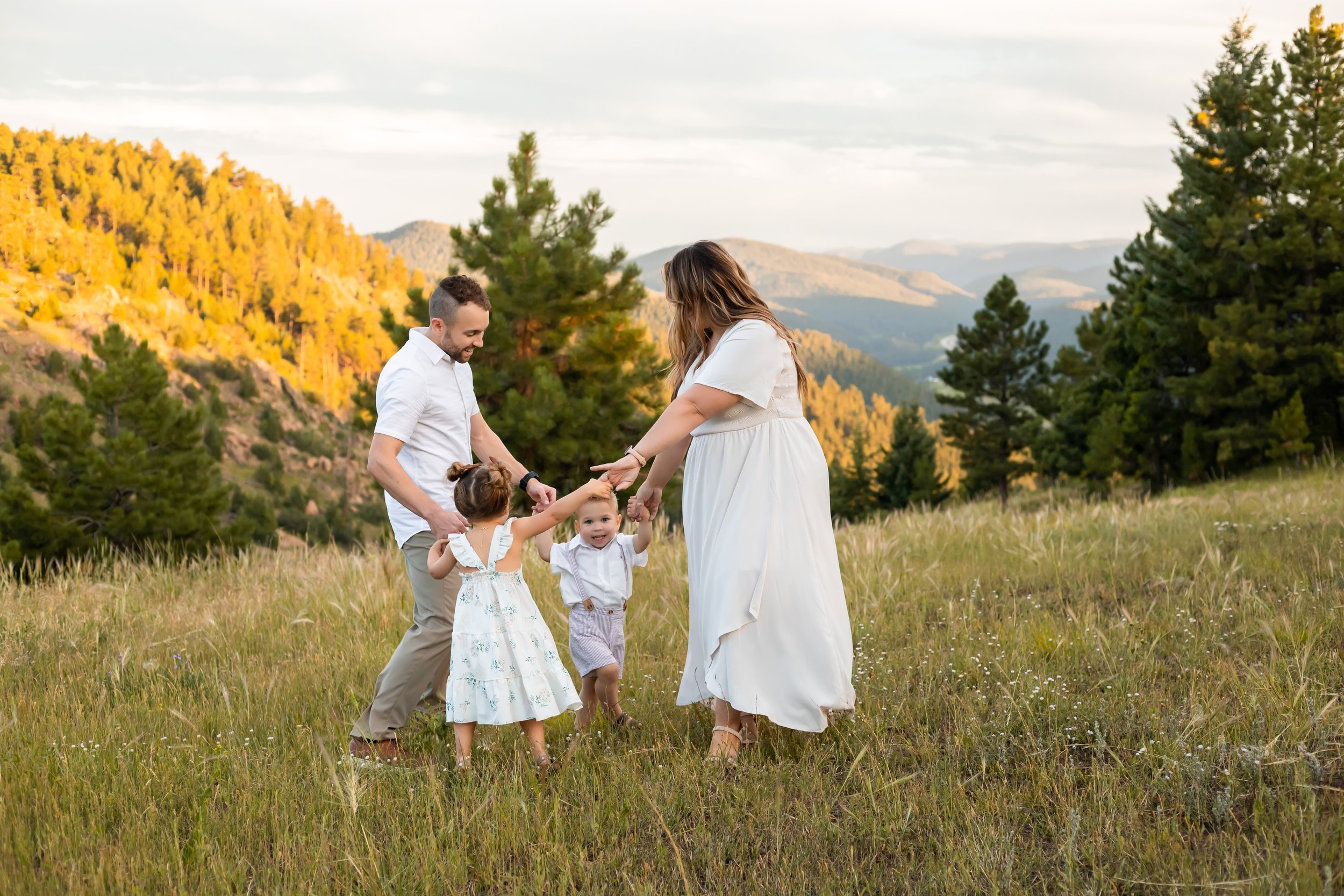 Family Portraits -14.jpg