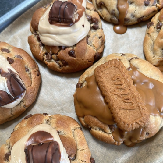 Ella Bakes