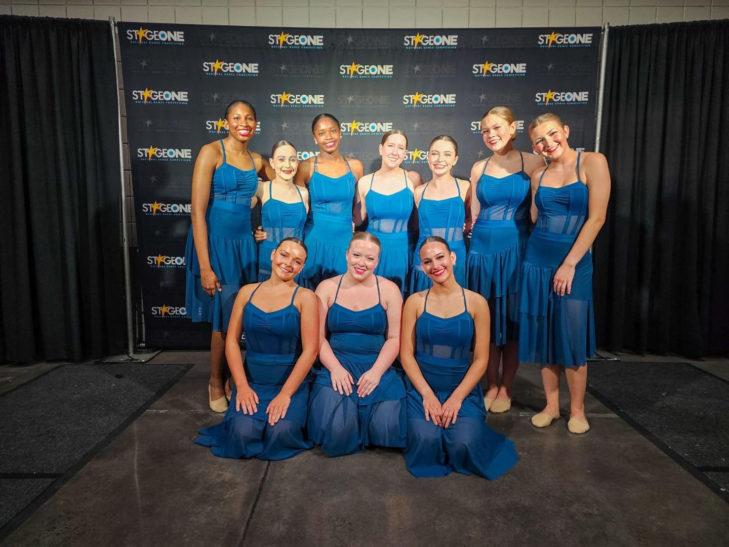 That&rsquo;s a wrap folks! Finished out day 3 at Stage One competition strong! 💪🏼 

Senior company received a double platinum and platinum with 2nd and 3rd overall for their Jazz and Lyrical dances and received a &ldquo;Technical Excellence&rdquo; 