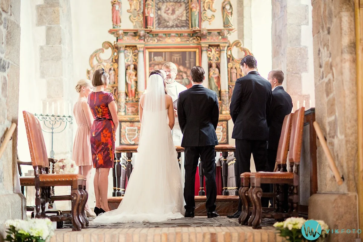 18-fotograf-bryllup-vielse-hedrum-kirke-larvik