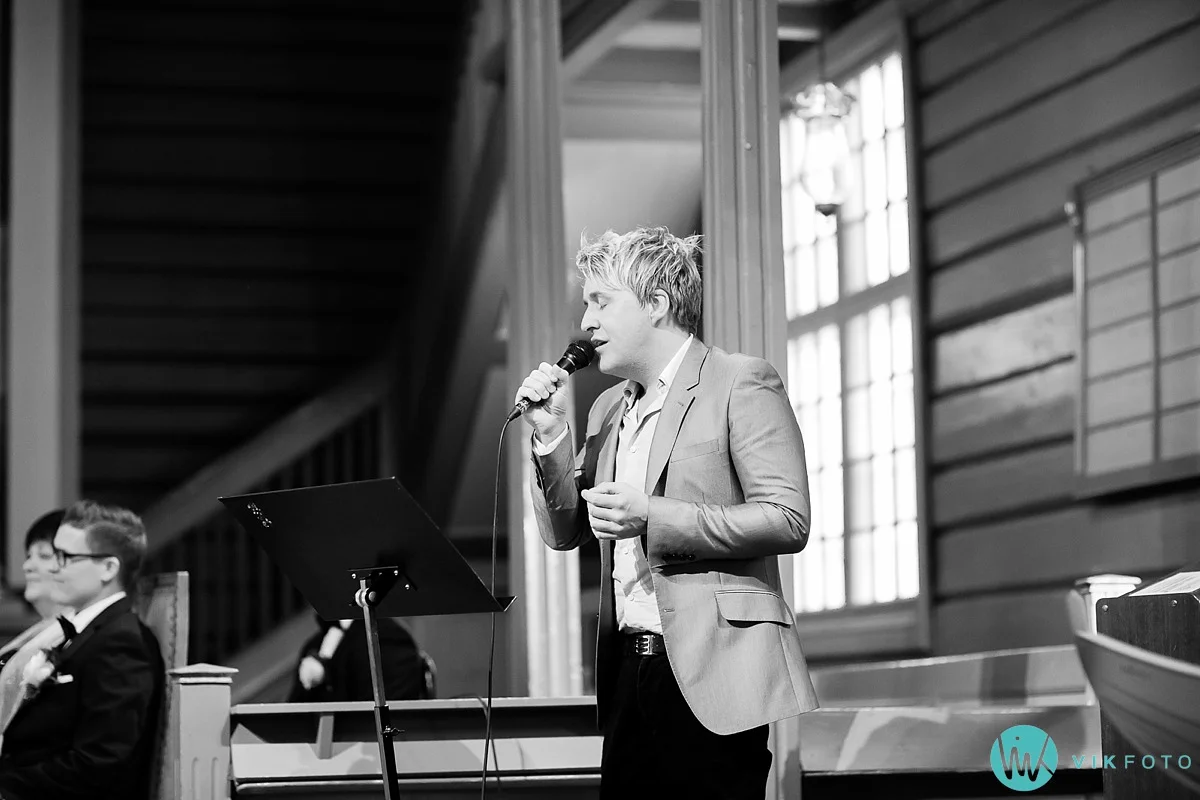 22-bryllupsfotograf-sandefjord-sandar-kirke-vielse