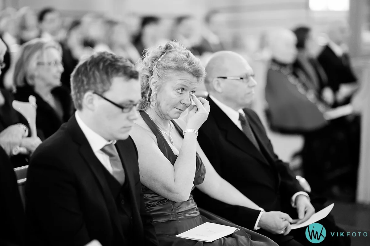 24-bryllupsfotograf-sandefjord-sandar-kirke-vielse