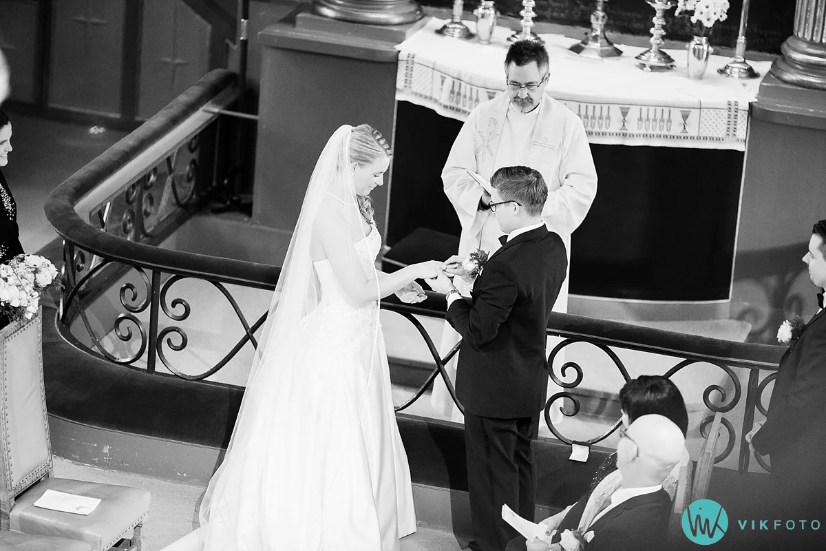 27-fotograf-sandefjord-bryllup-vielse-sandar-kirke
