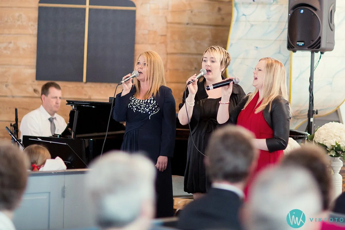 29-bryllup-vielse-kvinesdal-kirke-brudepar