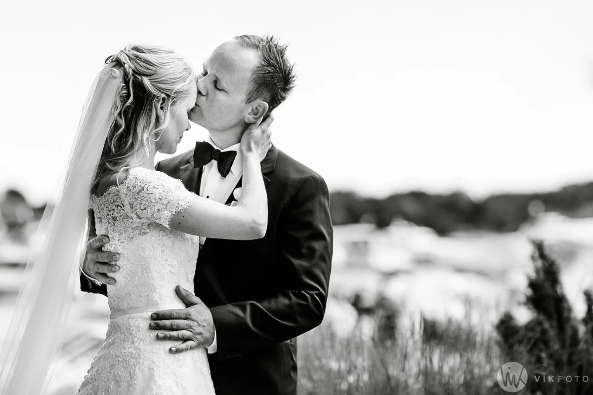 49-bryllup-hvaler-gjestgiveri-bryllupsbilde-brudepar.jpg