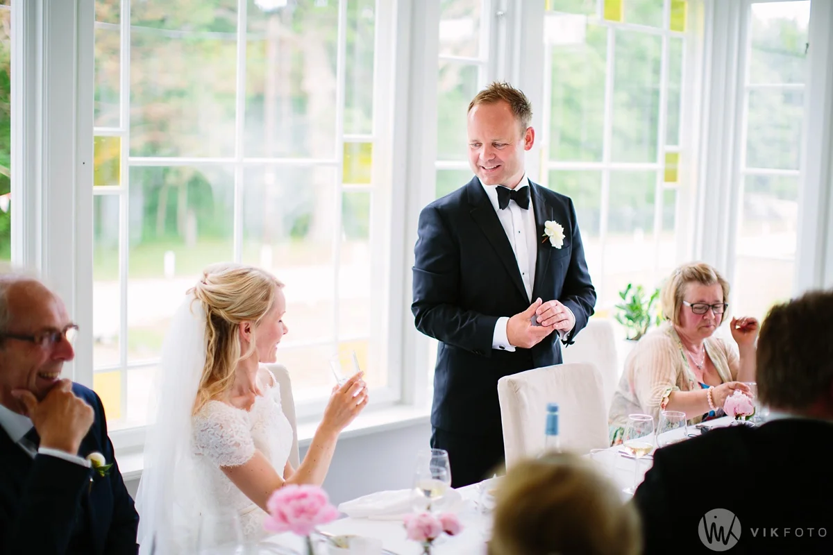 76-bryllup-brudgommens-tale-fotograf-fredrikstad-hvaler.jpg