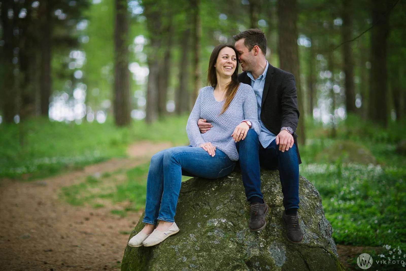 Bilde av kjærestepar, romantisk kjærestefotografering