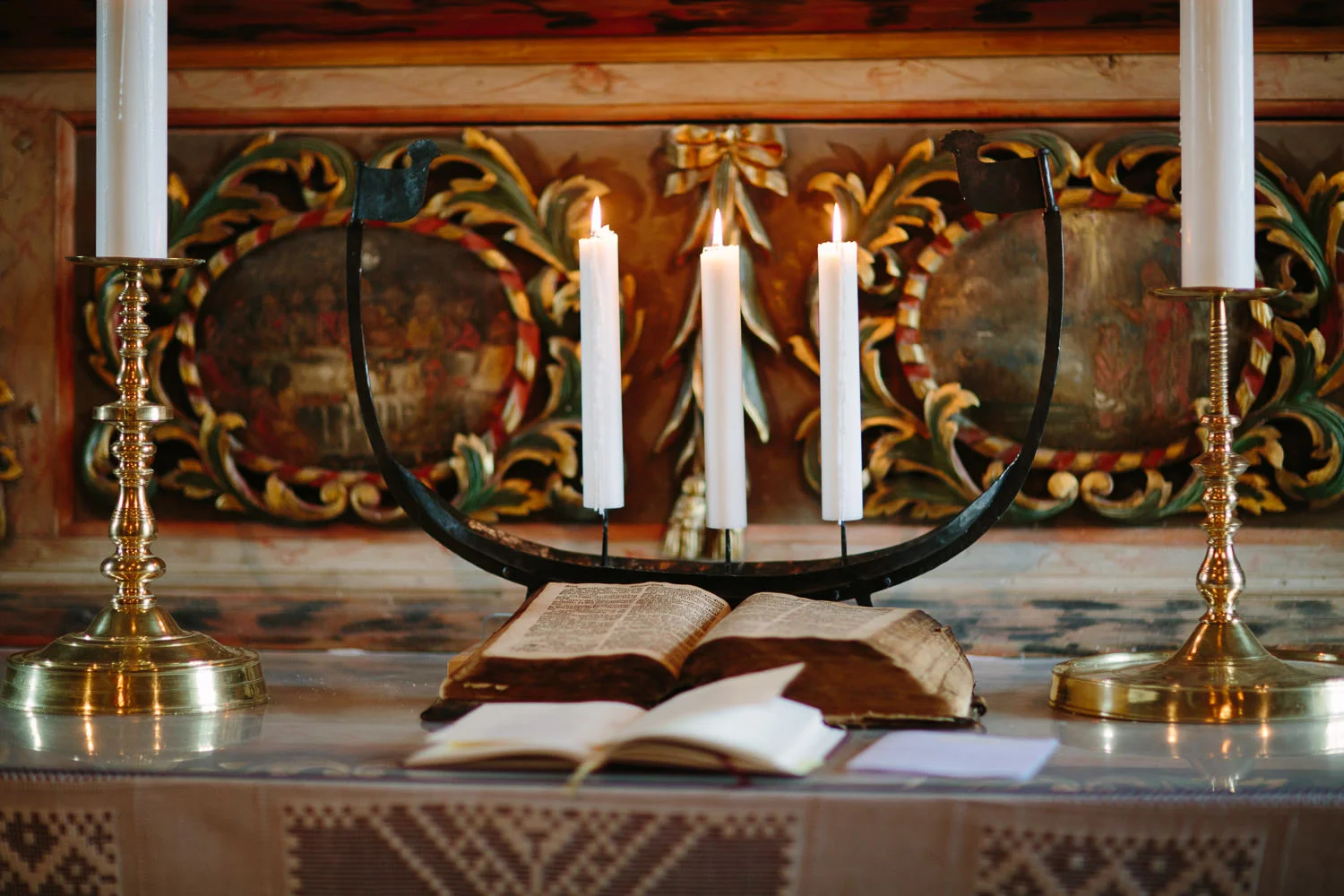 26-bryllup-dale-kirke-vielse-sogn-lustrafjorden.jpg
