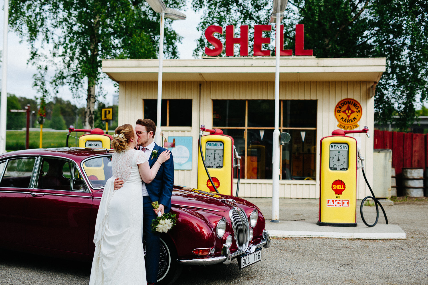  Gammel bensinstasjon museum bryllupsbilde 