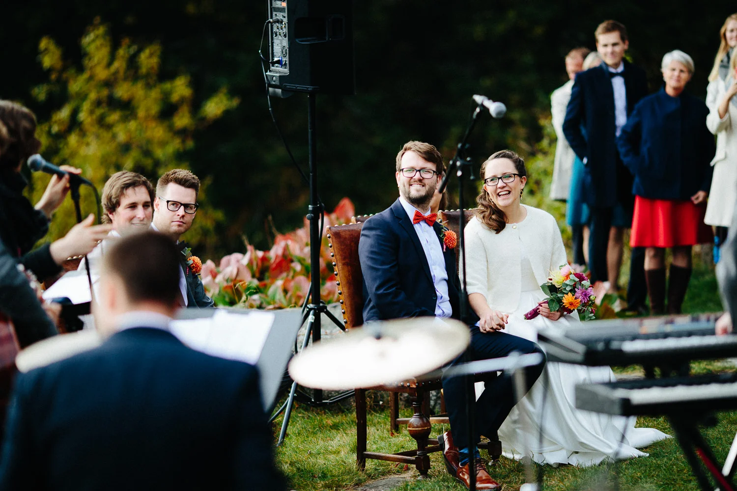 19-bryllup-solstua-vielse-ute.jpg