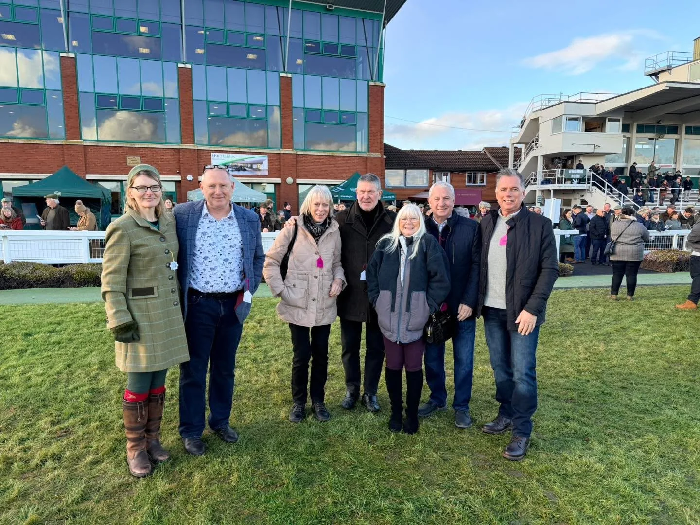 Great to be racing with the Profile Partnership at tauntonracecourse  #horsetrainer #horseracing #teamdunn #racinglife #wintervibes #winter #winterseason #springiscomingit