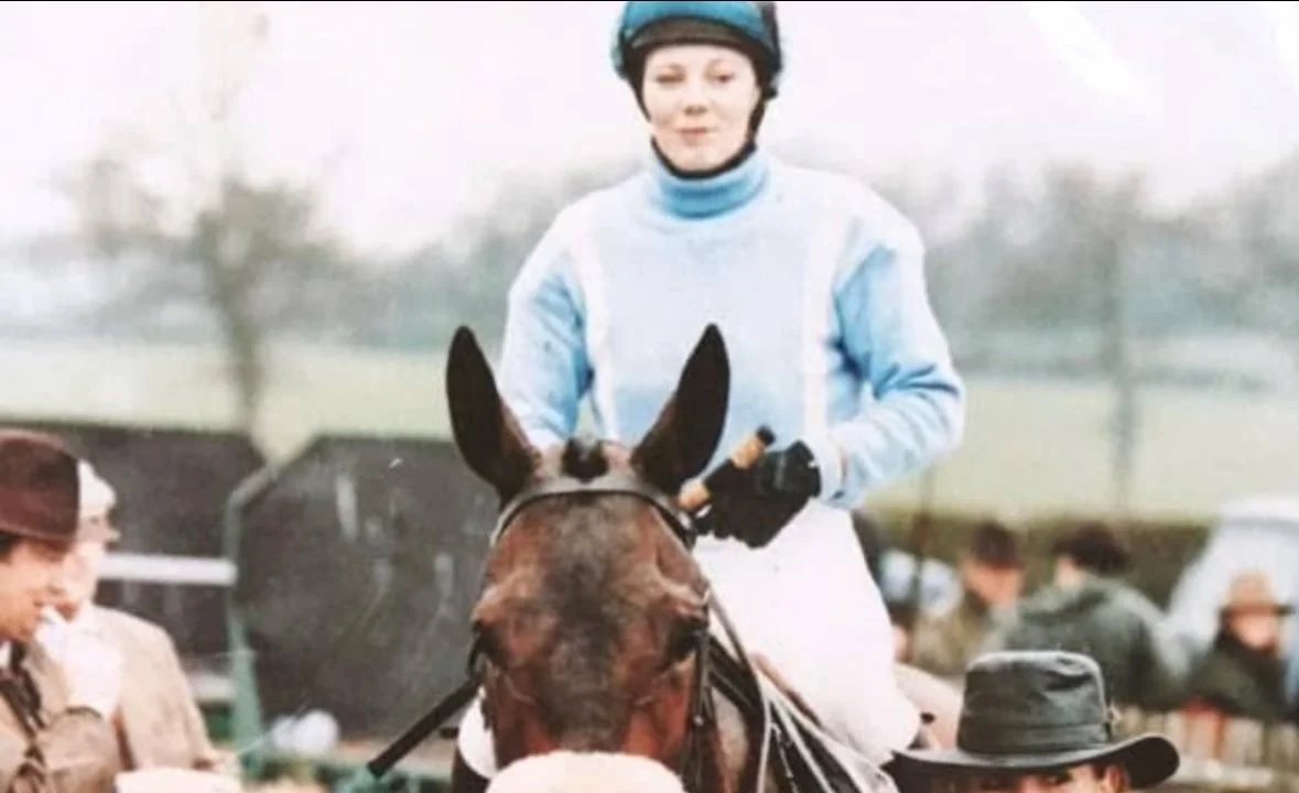 Another friend taken far too soon... Emma James RIP.