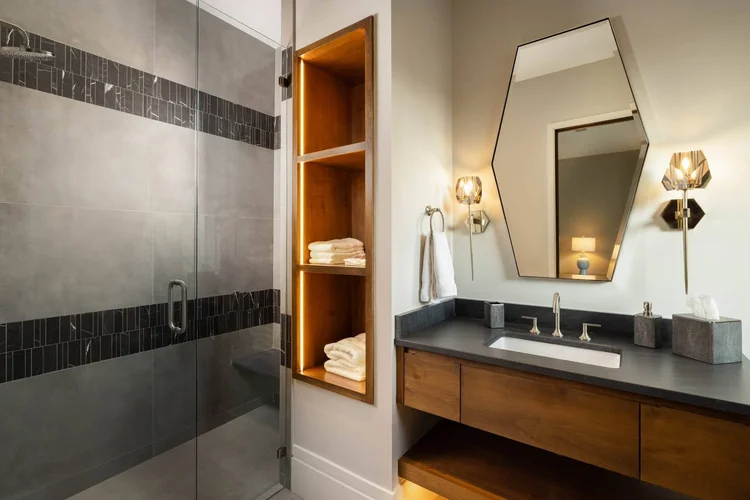 Guest bathroom of a custom home, built by Gabriel Builders.