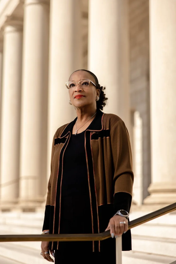 Attorney Regina Lewis headshot, Super Lawyers, Columbia SC