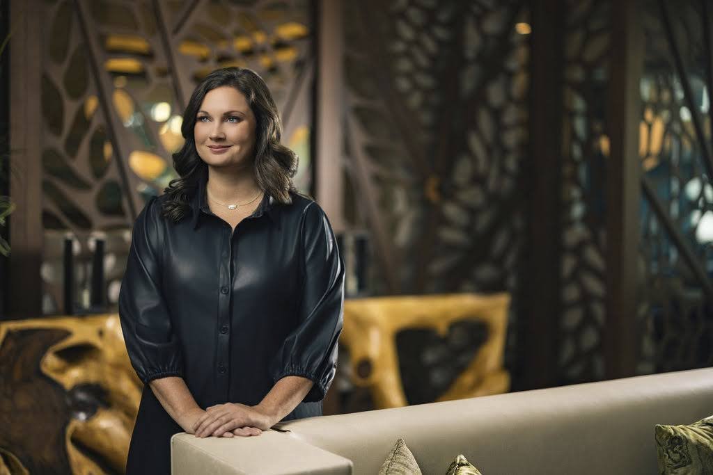 female-branding-portrait-hotel-interior-rich-tones-jack-robert.jpg