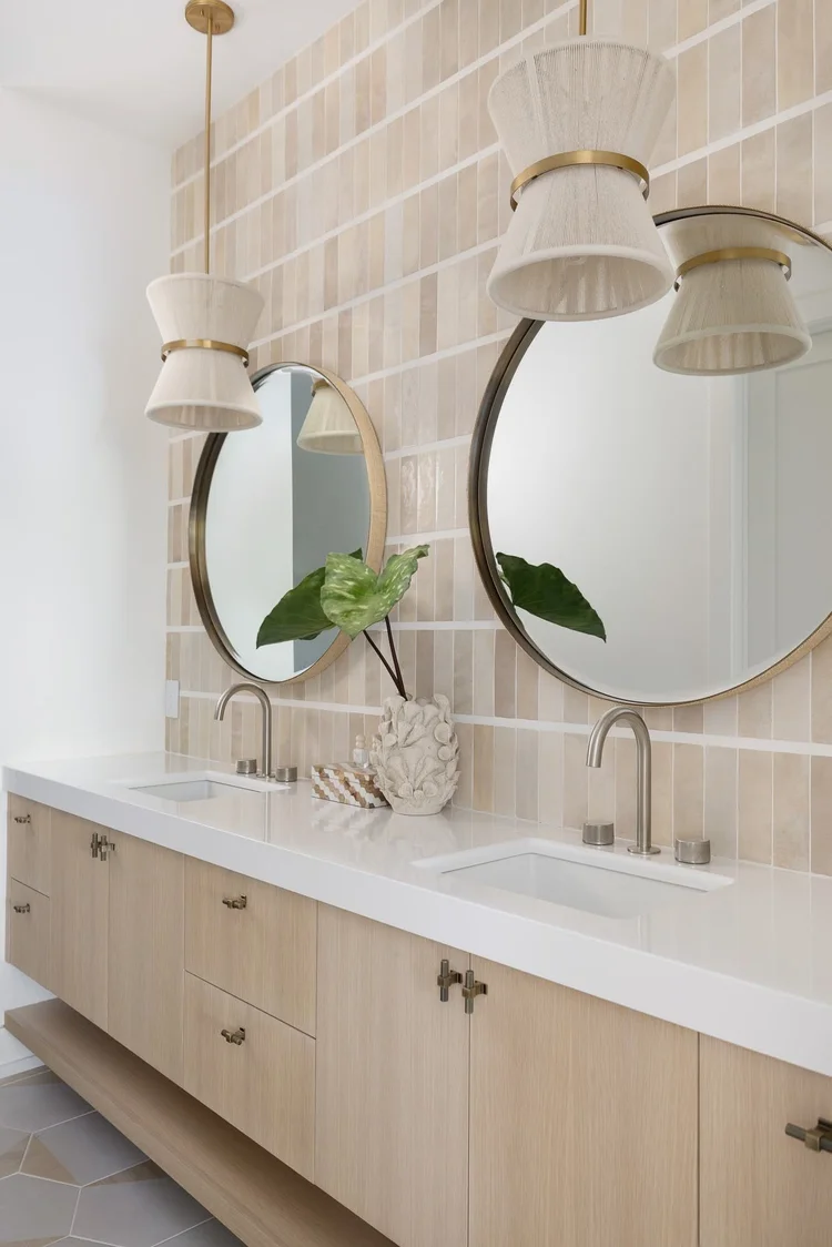 Bathroom of the Airy Oasis in Edgewater, built by Gabriel Builders.