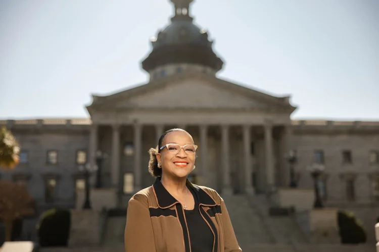 Attorney Regina Lewis environmental portrait in Columbia, SC