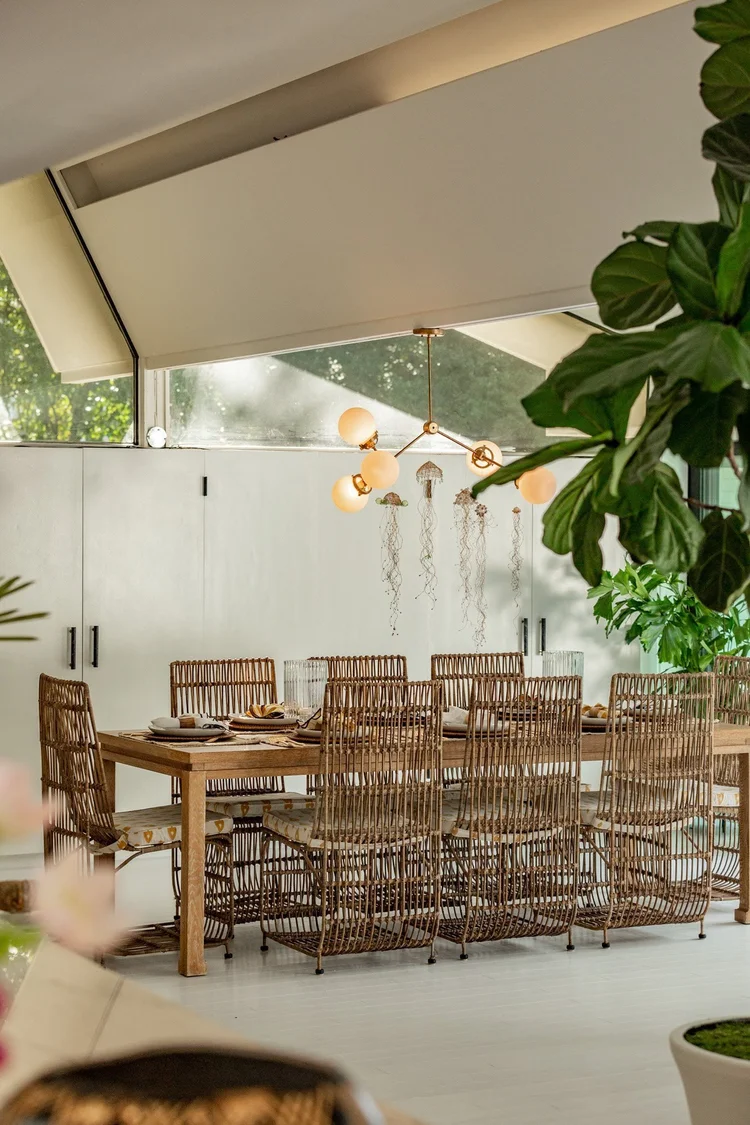 Dining room of a mid-century modern custom home in Greenville, SC, interiors by Diggs Design.