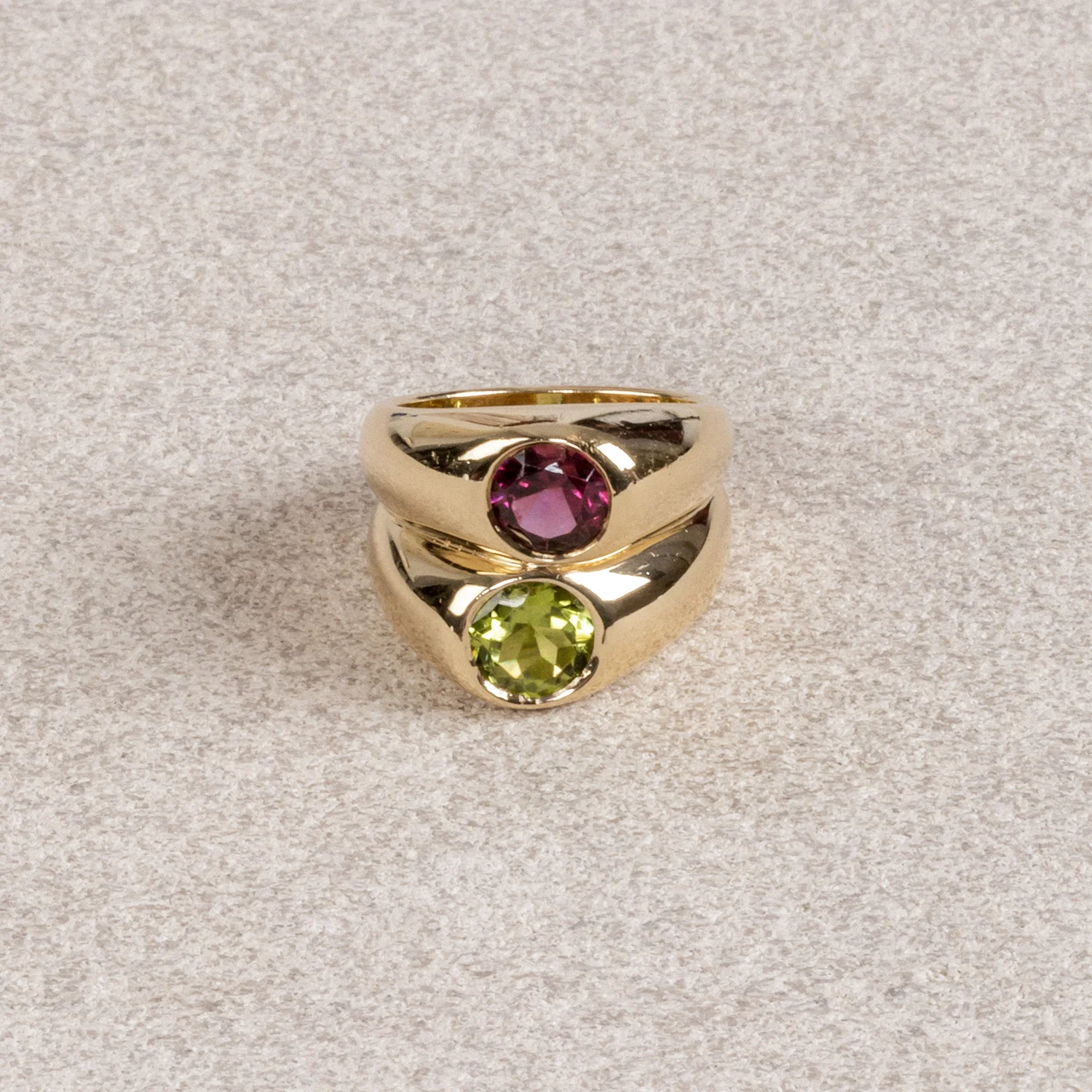 double_garnet_ring_1.jpg