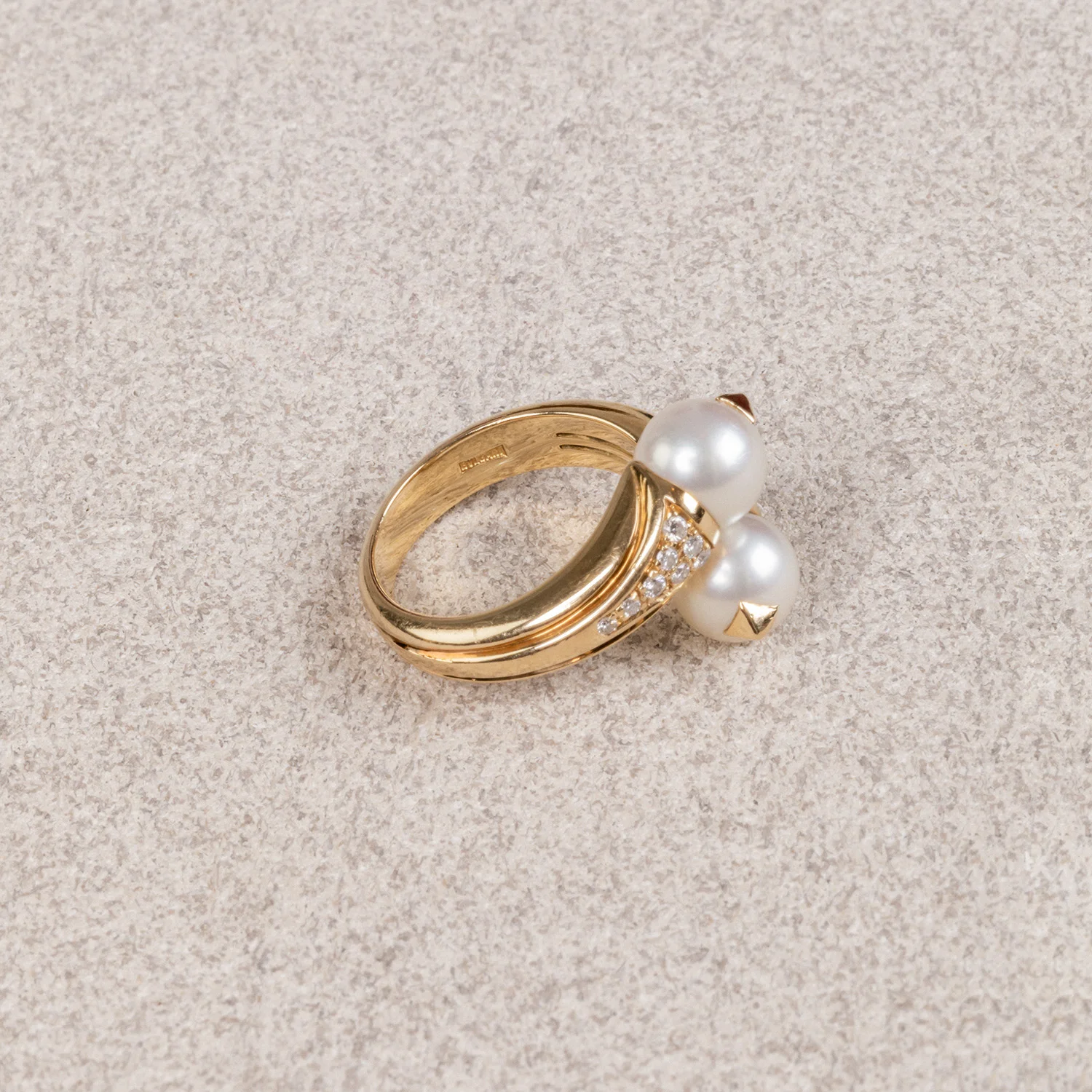pearl_ring_9.jpg
