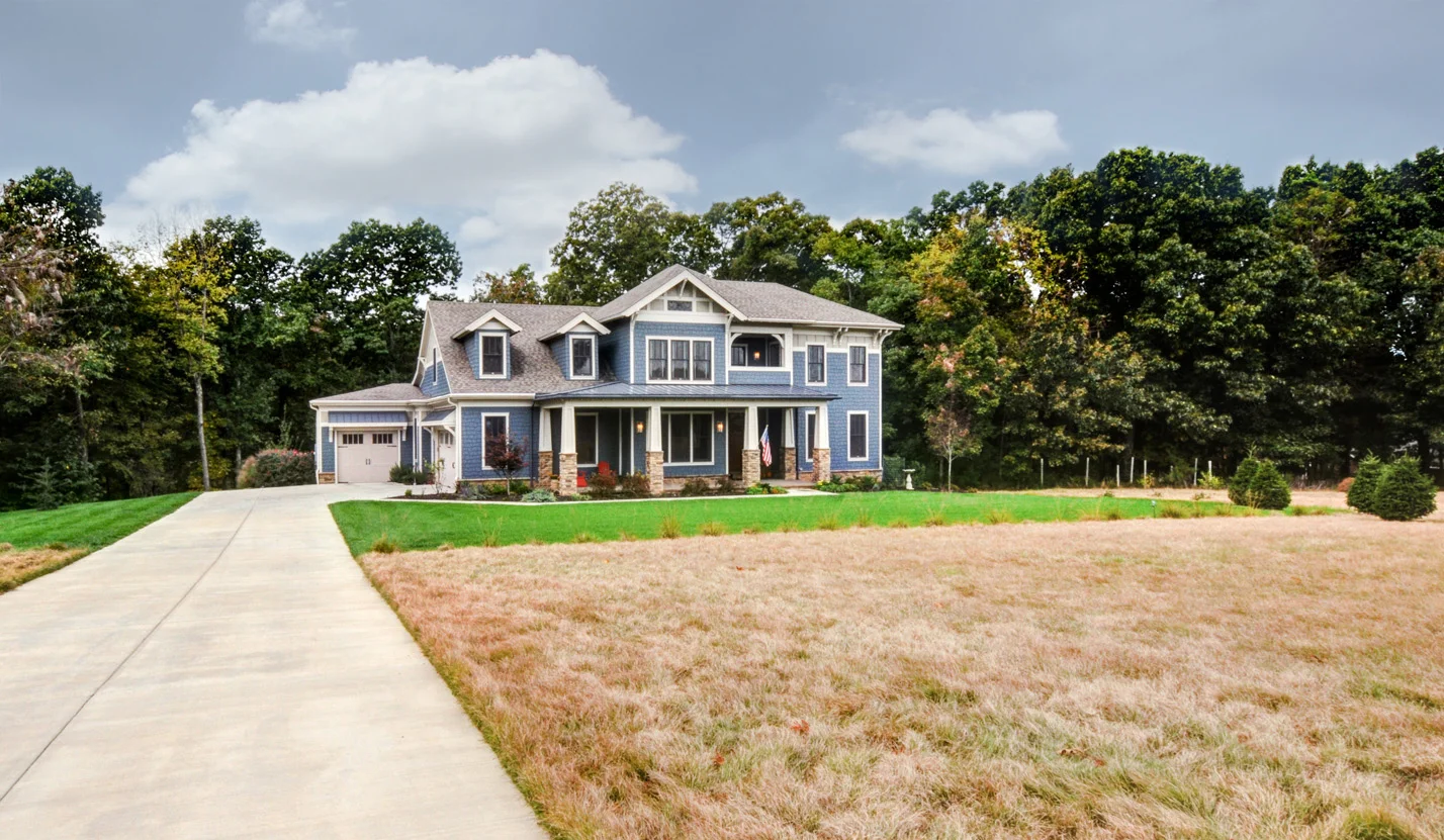 built-by-brett-custom-home-builders-springfield-mo-stonegate-court-exterior-003.jpg