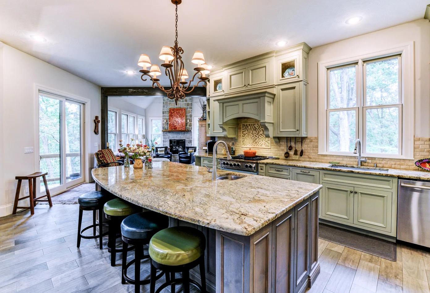 Custom Luxury Springfield Home Dunrobin — Built By Brett