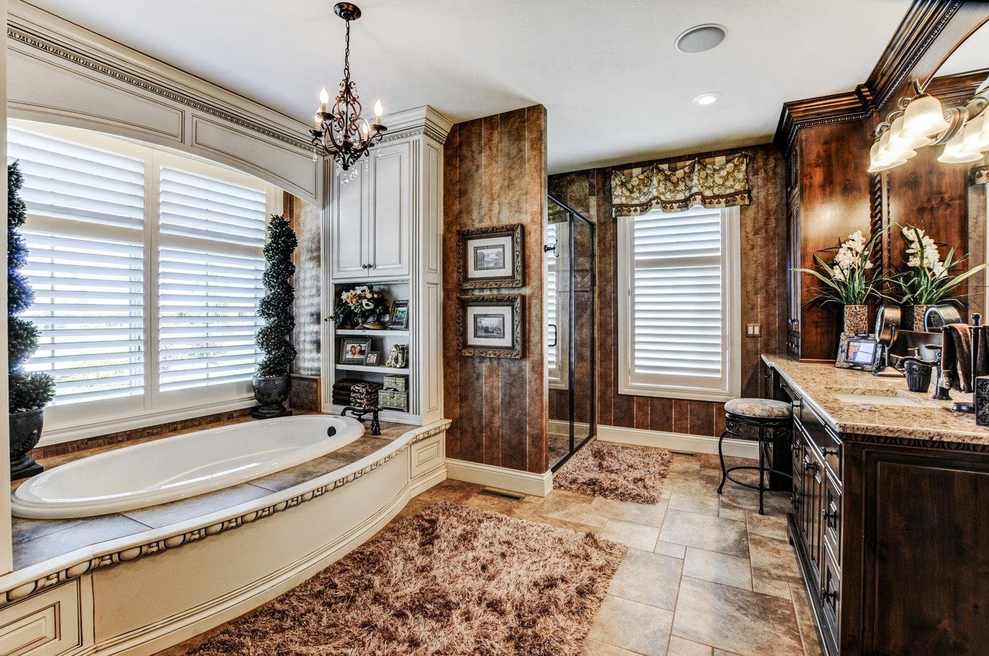 built-by-brett-custom-home-springfield-mo-13735-lawrence-2100-028-min.jpg