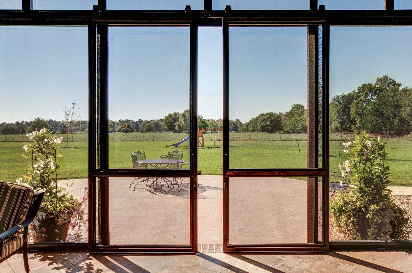 built-by-brett-custom-home-springfield-mo-13735-lawrence-2100-010-min.jpg