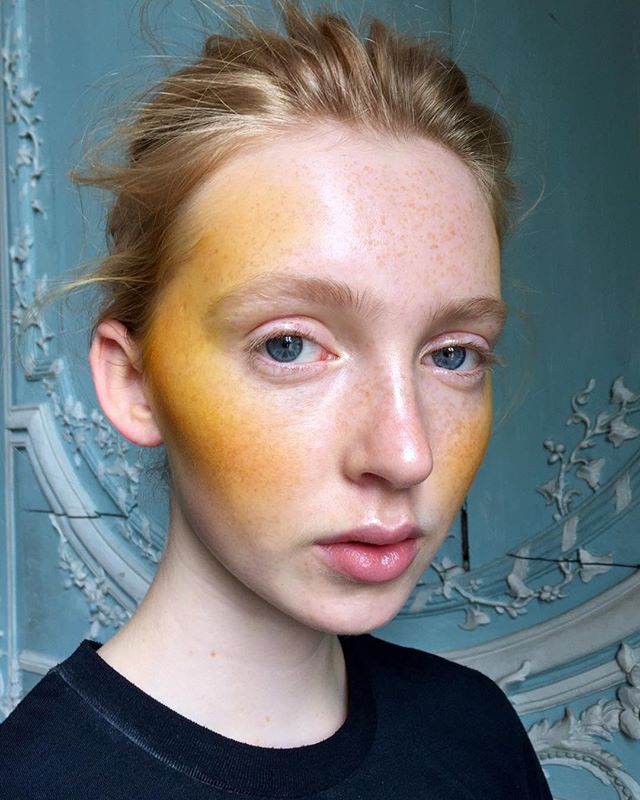 Gorgeous @clararubyw ✨💛 #Bts from yesterdays shoot in wonderful Paris #dausell #beauty #mua