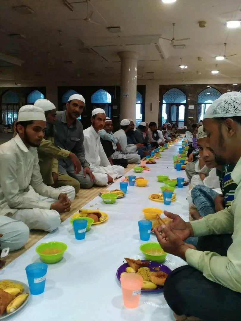Sufiyan's donation of 10,000 melamine dinner sets helped mosques cut their plastic use in half - hundreds of tons a month!