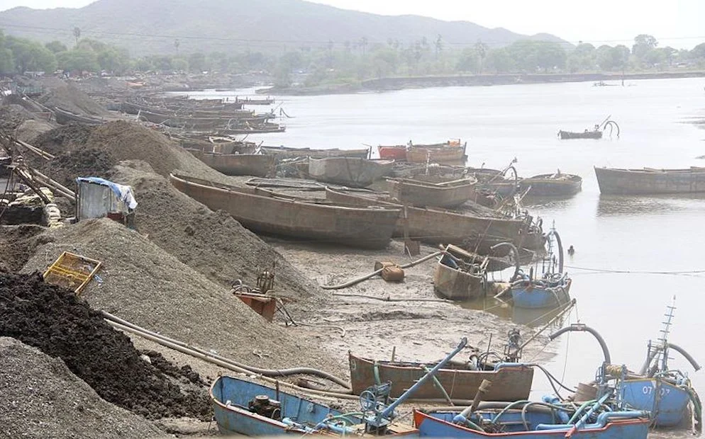 Sand mining Source: Wikipedia Commons