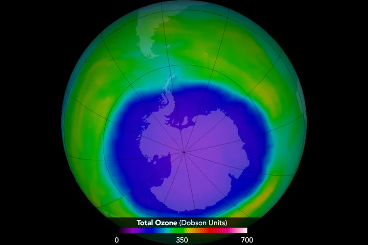 The ozone hole in 2015 was the fourth largest observed, stretching across an area 3 times as large as the continental United States. ITs large size was attributed to toxic dust from Chile's Calbuco volcano. Image: NASA Earth Observatory/ Flickr CC