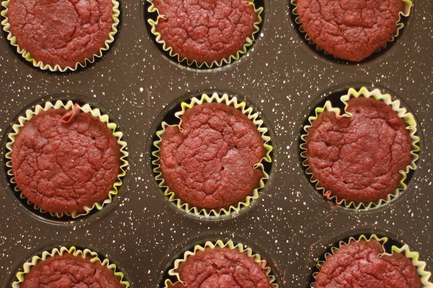 jowar strawberry cupcakes_Parinita Jaaju.jpg