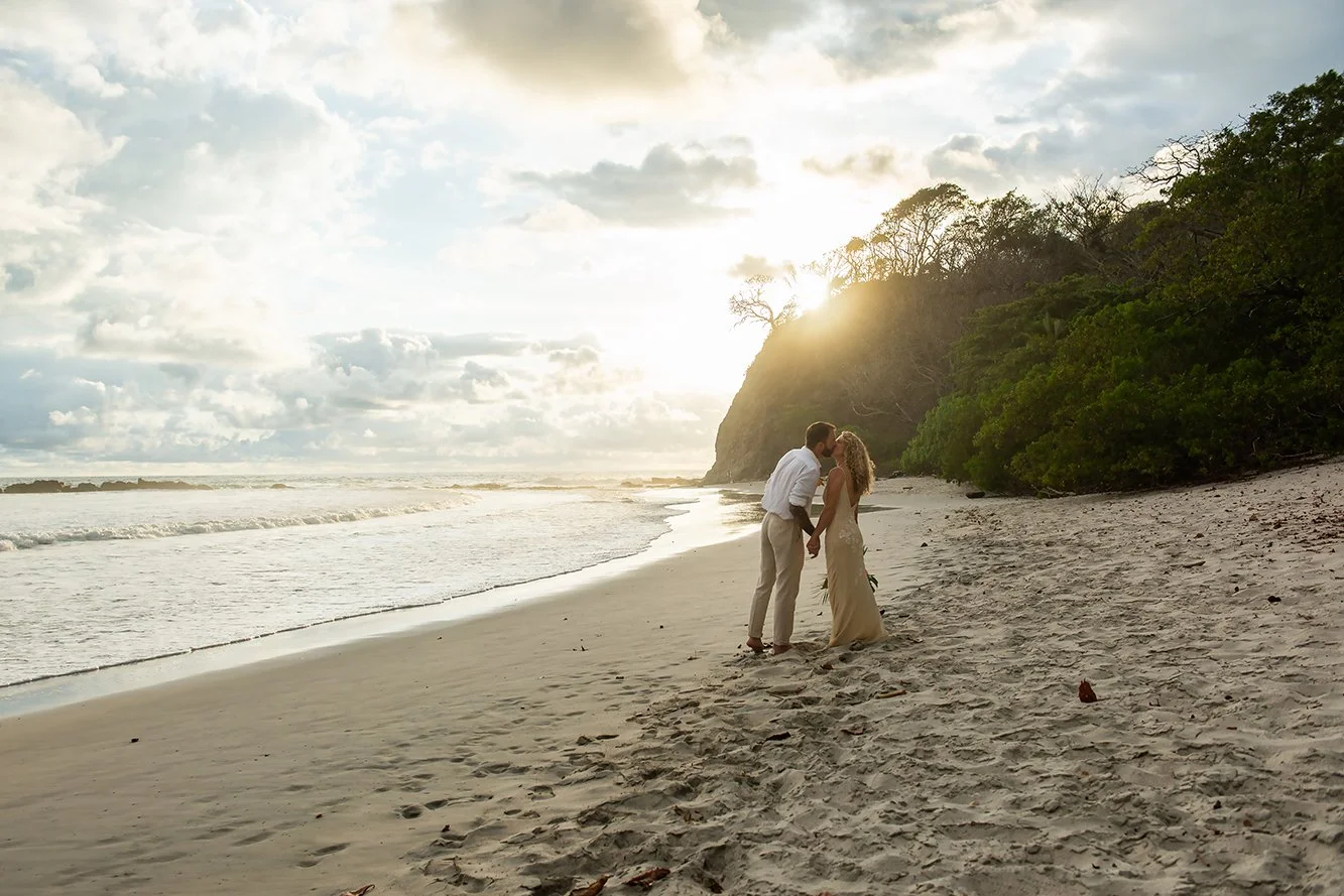 Britton & John - Teasers-084.jpg