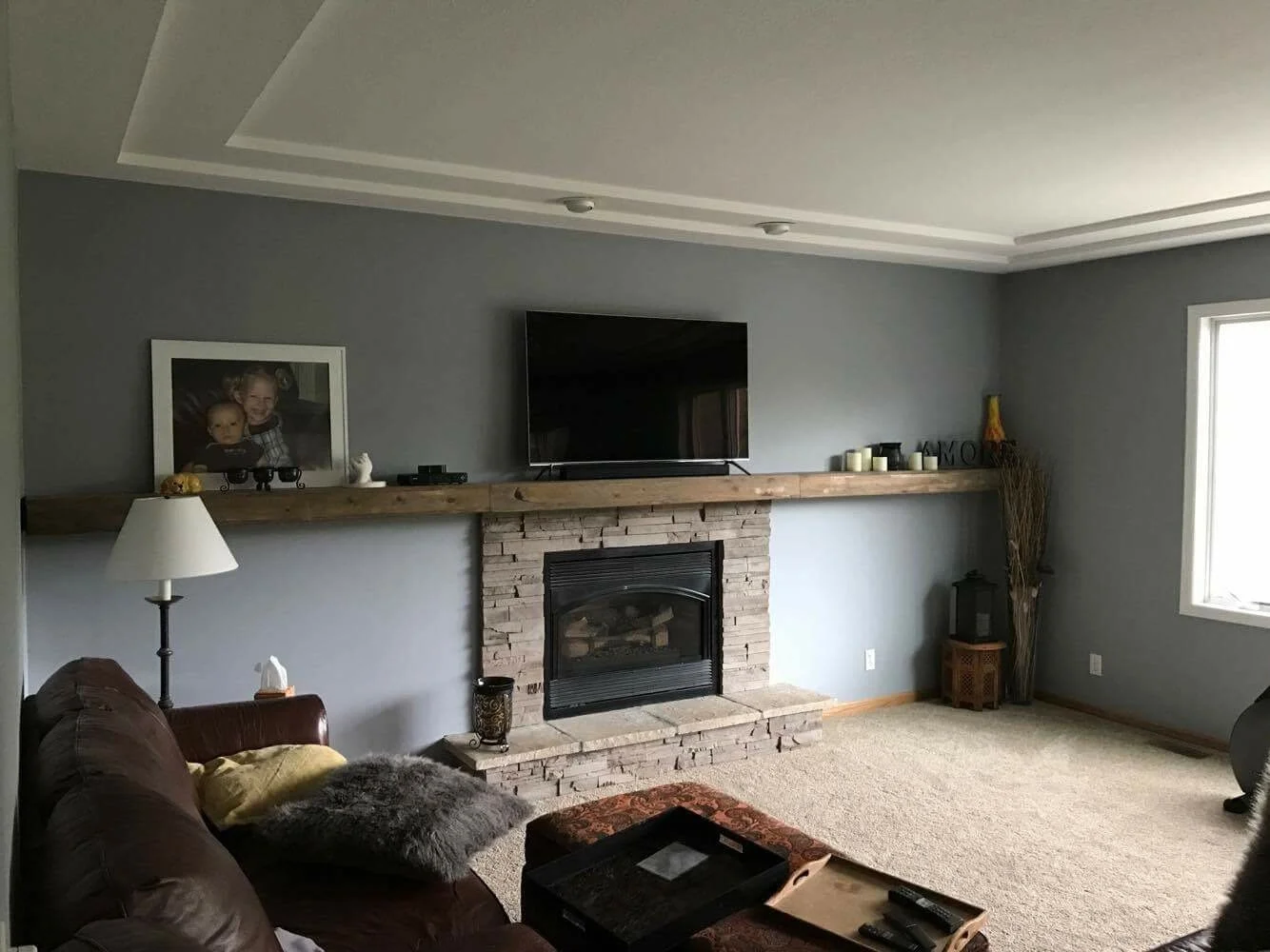 Long fireplace mantle.jpeg