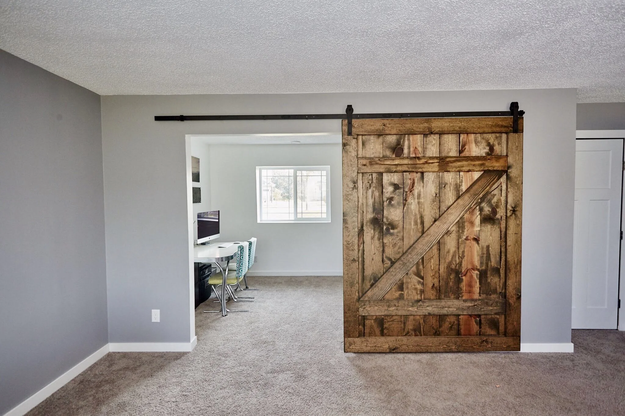 Z inlay barn door