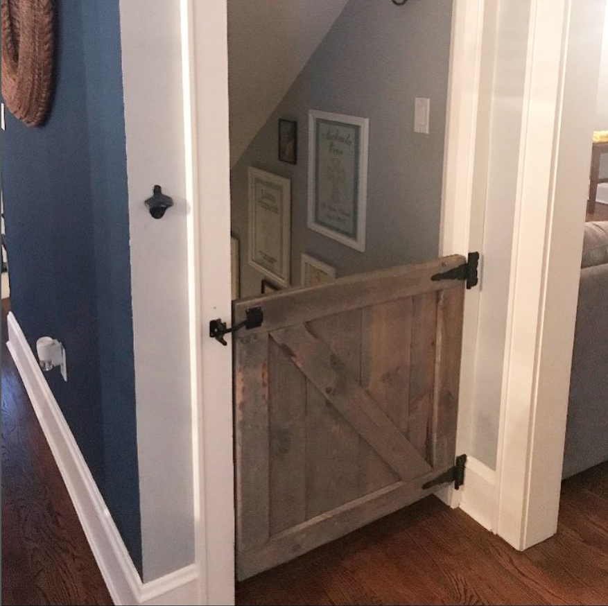 Baby gate:pet gate.png