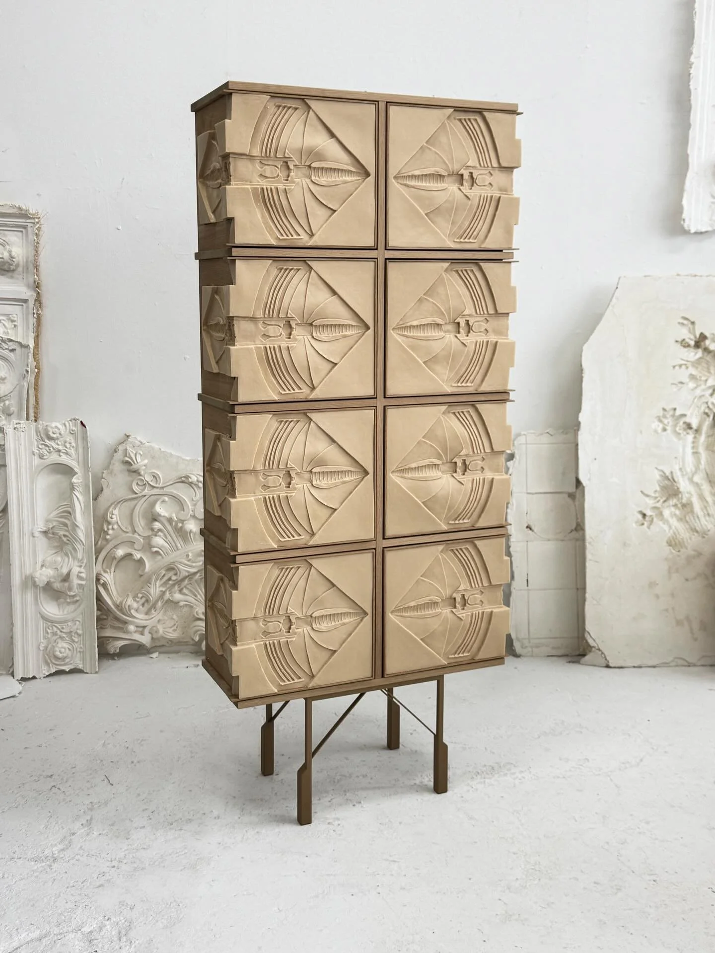 New work for @pan_amsterdam presented by my new gallery @rademakersgallery ✨🤍
An Art Nouveau cabinet in oak and soft rubber in dialogue.
An exploration of tension, softness, and ornament. 

#PANAmsterdam #ArtNouveau #ContemporaryArt #ArtObject #Mate