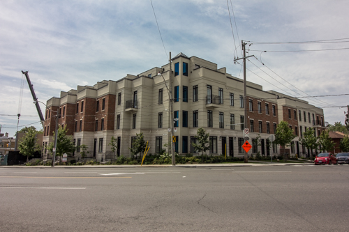 1044 Avenue rd.jpg