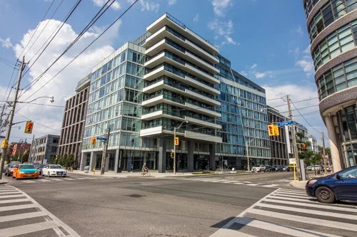 1201 Dundas St E.jpg