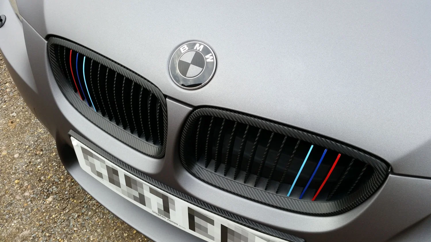 _BMW_Grille.jpg