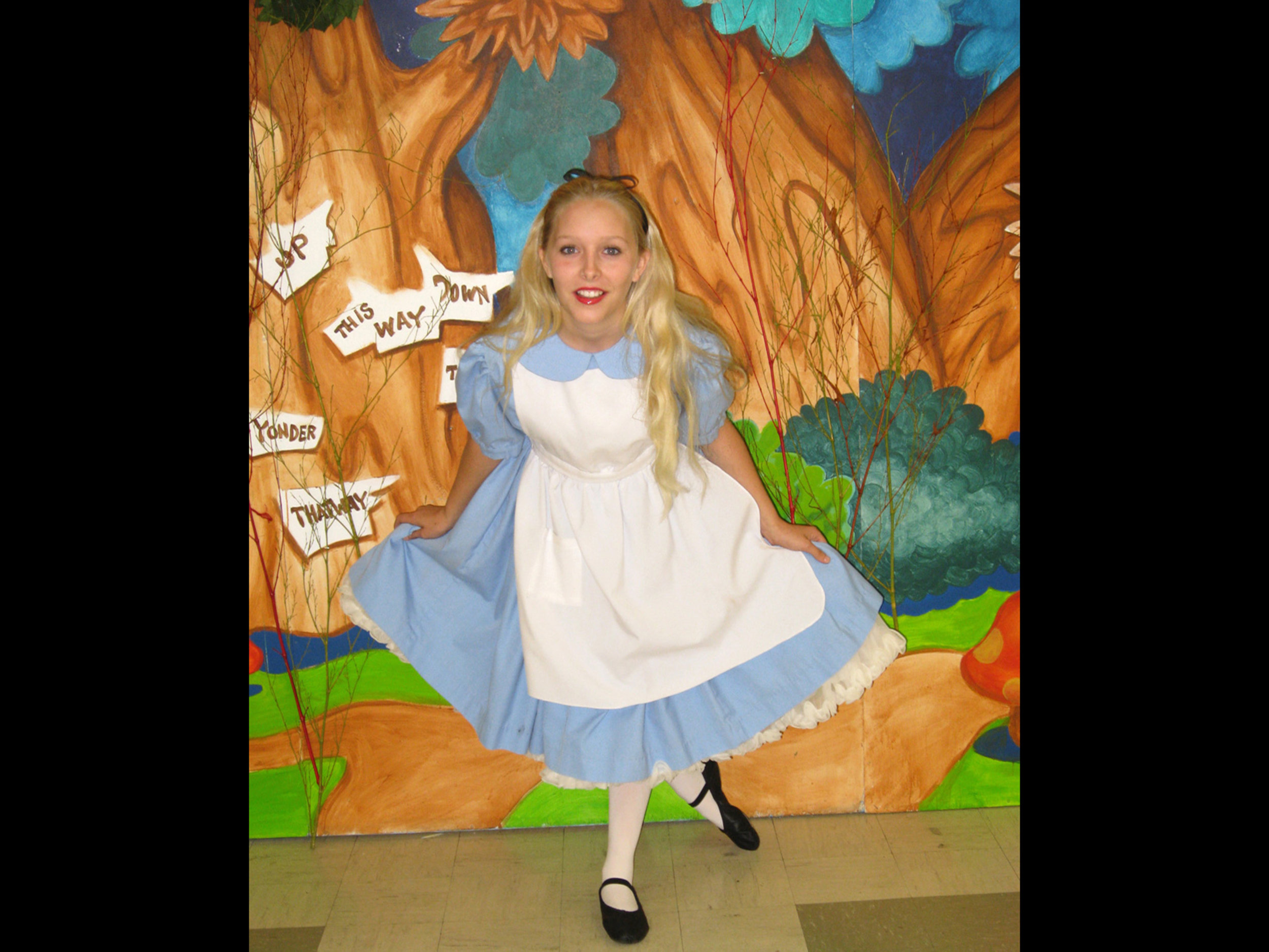 01 Brooke DeBetties in Alice in Wonderland.jpg