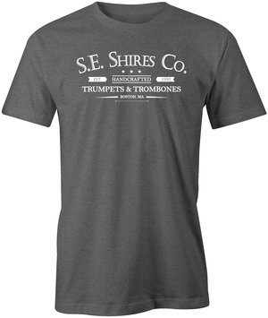 motor miljøforkæmper sammen Shires "Classic" T-Shirt — S.E. Shires Co.