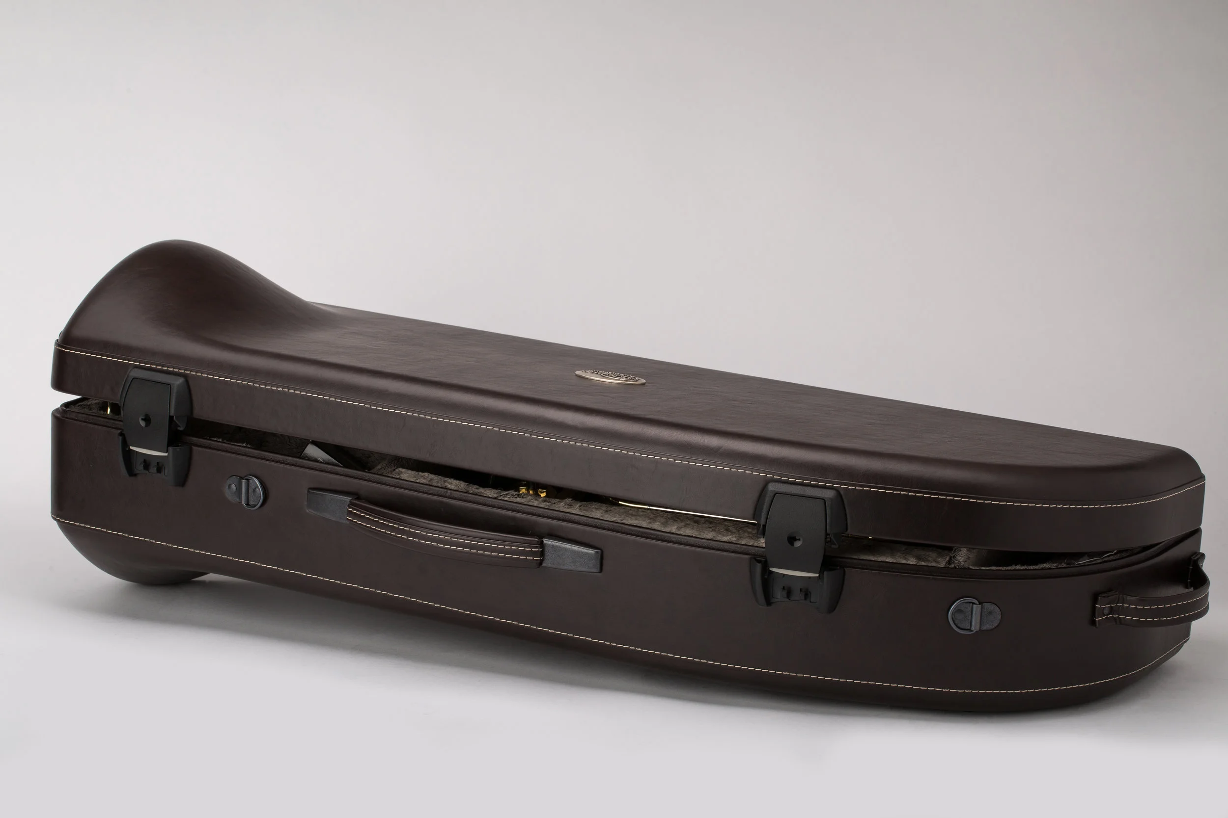 Shires_Case_Trombone_Ajar_0317.jpg